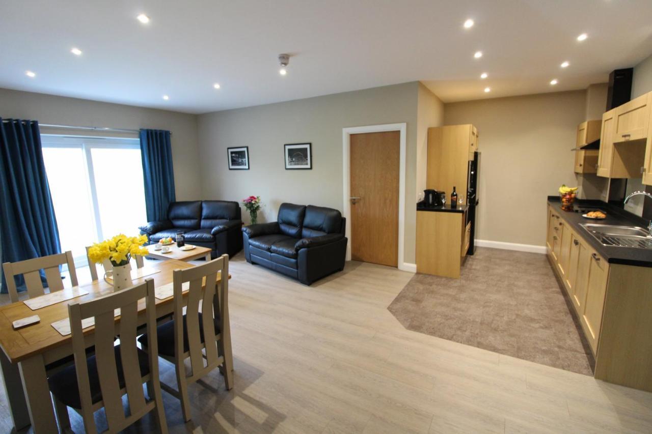 Plawsworth Hall Serviced And * Durham