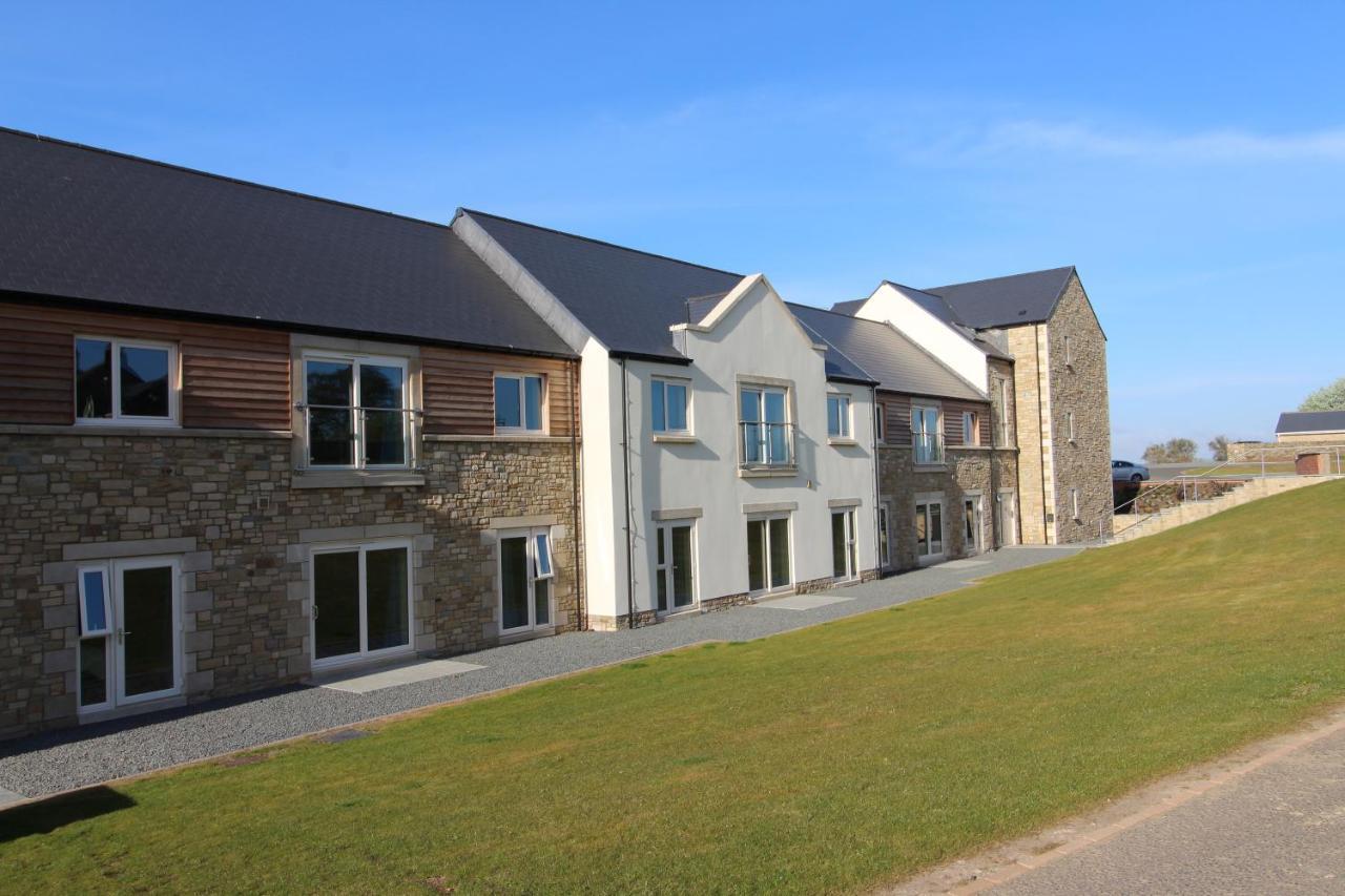 Plawsworth Hall Serviced And *